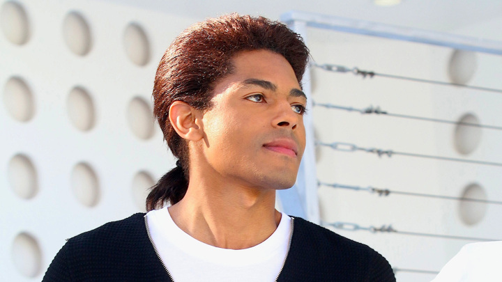 Певец Брэндон Ховард представит США на музыкальном конкурсе 